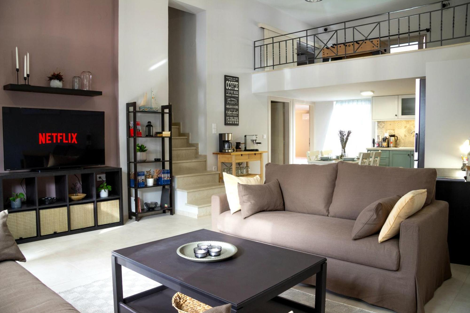 Elena's House *